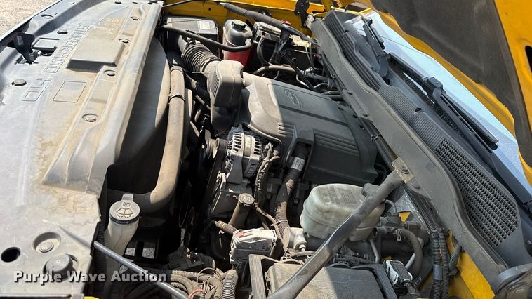 image for item EU2226 2018 Chevrolet Silverado 3500HD utility bed pickup truck