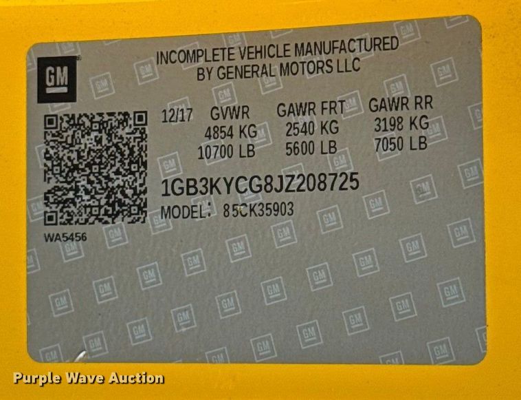 image for item EU2226 2018 Chevrolet Silverado 3500HD utility bed pickup truck