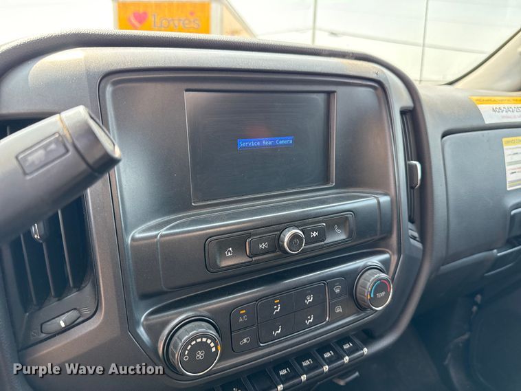 image for item EU2227 2018 Chevrolet Silverado 3500HD utility bed pickup truck