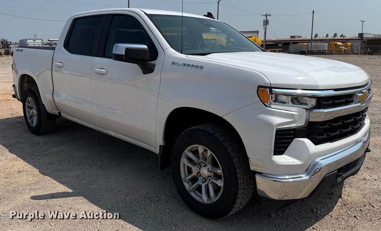 image for item EU2229 2023 Chevrolet Silverado 1500 Crew Cab pickup truck