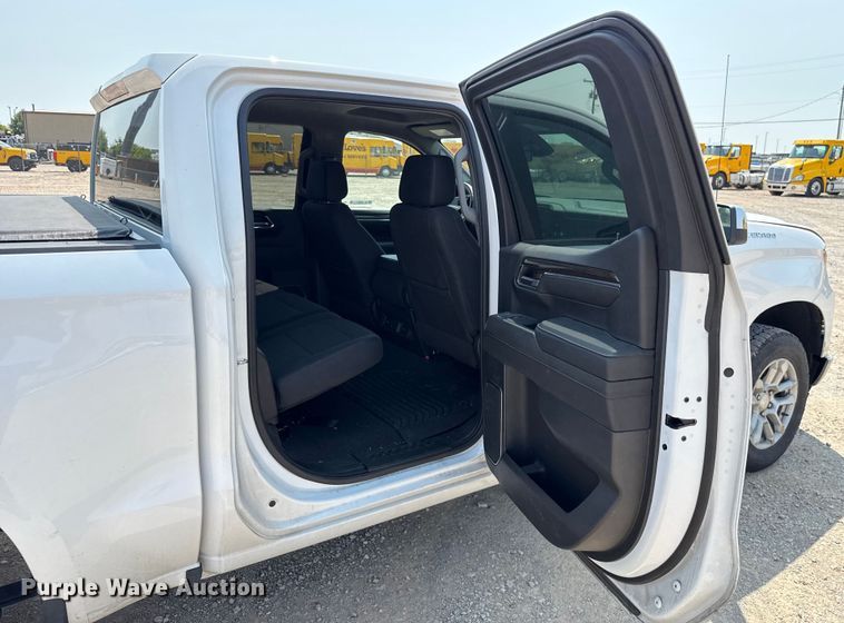 image for item EU2229 2023 Chevrolet Silverado 1500 Crew Cab pickup truck