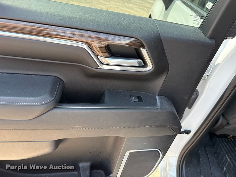 image for item EU2229 2023 Chevrolet Silverado 1500 Crew Cab pickup truck