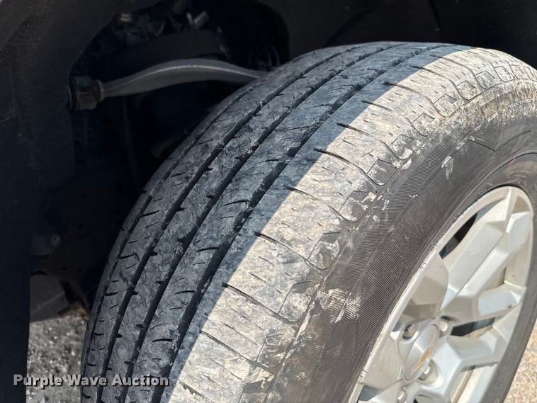 image for item EU2229 2023 Chevrolet Silverado 1500 Crew Cab pickup truck