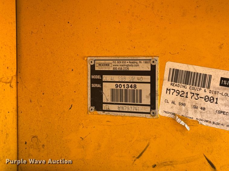 image for item EU2231 2018 Ford F350 Super Duty utility bed pickup truck