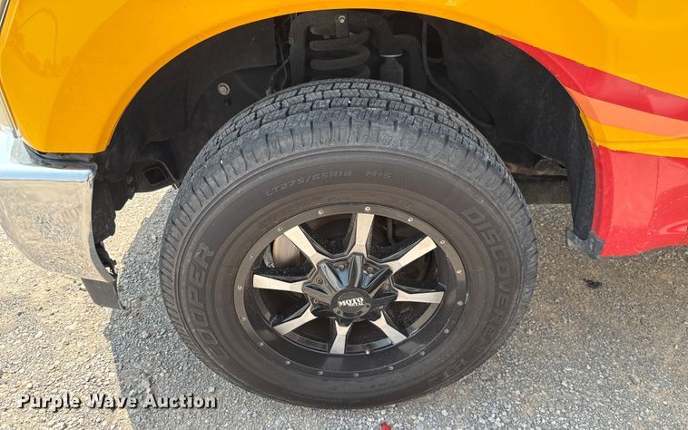 image for item EU2231 2018 Ford F350 Super Duty utility bed pickup truck