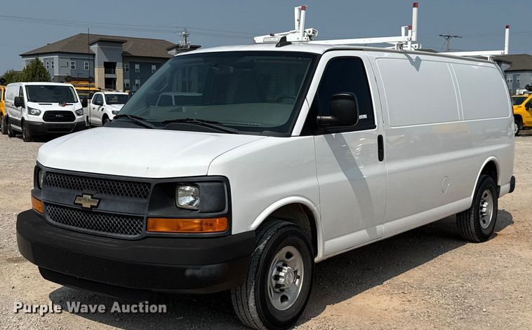 image for item EU2232 2016 Chevrolet Express 2500 van