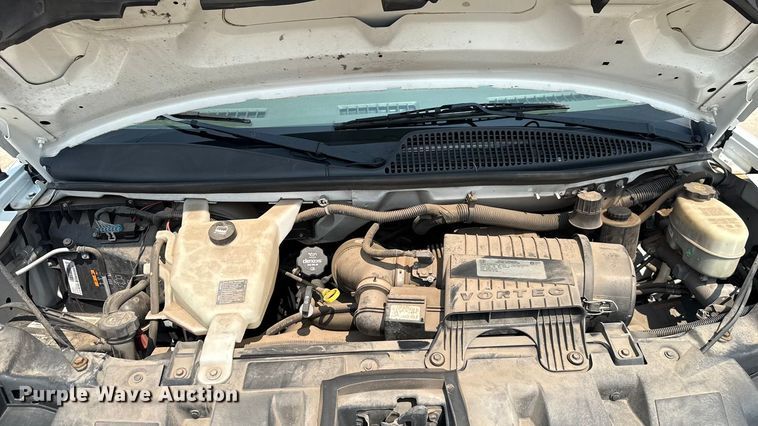 image for item EU2232 2016 Chevrolet Express 2500 van