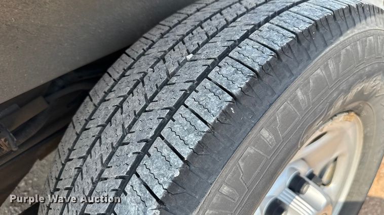 image for item EU2232 2016 Chevrolet Express 2500 van