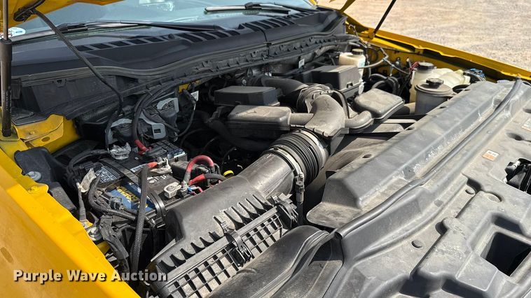 image for item EU2233 2020 Ford F350 Super Duty utility bed pickup truck