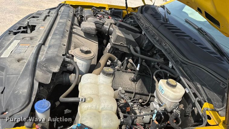 image for item EU2233 2020 Ford F350 Super Duty utility bed pickup truck