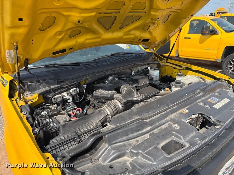 image for item EU2234 2021 Ford F350 Super Duty utility bed pickup truck