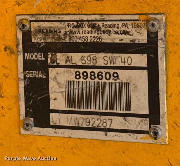 image for item EU2235 2018 Ford F350 Super Duty utility bed pickup truck