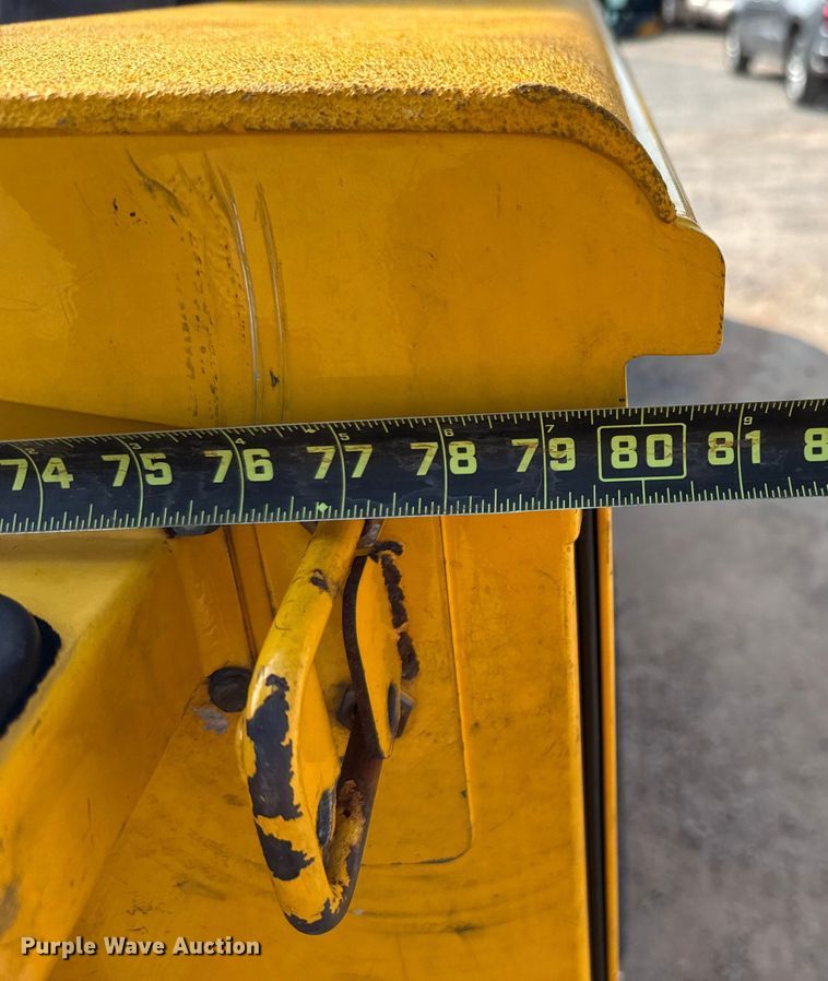 image for item EU2235 2018 Ford F350 Super Duty utility bed pickup truck