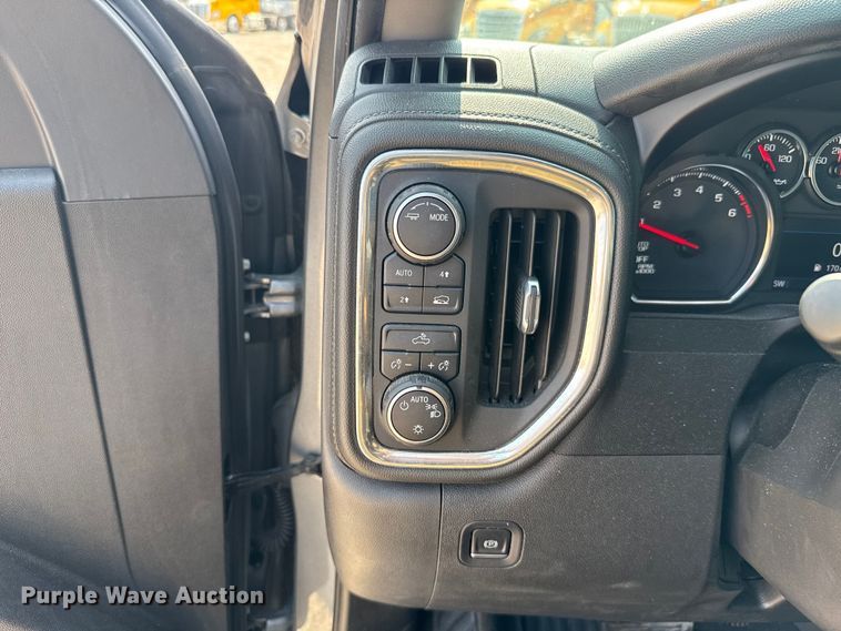 image for item EU2236 2021 Chevrolet Silverado 1500 Crew Cab pickup truck