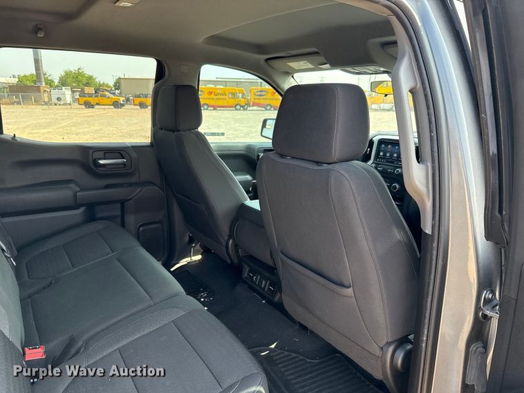 image for item EU2236 2021 Chevrolet Silverado 1500 Crew Cab pickup truck