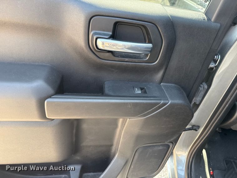 image for item EU2236 2021 Chevrolet Silverado 1500 Crew Cab pickup truck