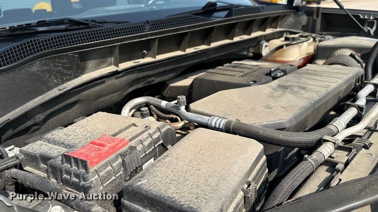 image for item EU2236 2021 Chevrolet Silverado 1500 Crew Cab pickup truck