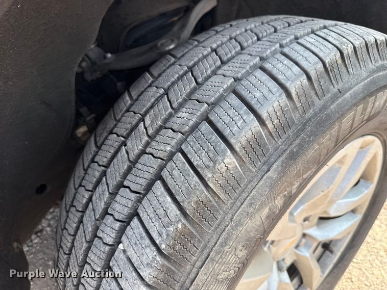 image for item EU2236 2021 Chevrolet Silverado 1500 Crew Cab pickup truck