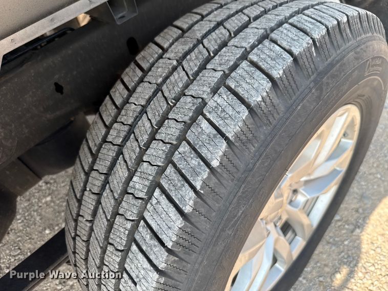 image for item EU2236 2021 Chevrolet Silverado 1500 Crew Cab pickup truck