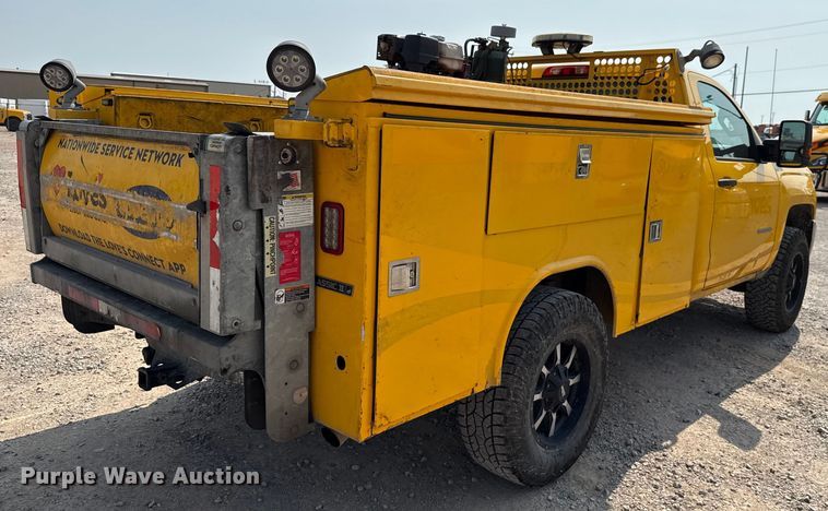 image for item EU2237 2018 Chevrolet Silverado 3500HD utility bed pickup truck