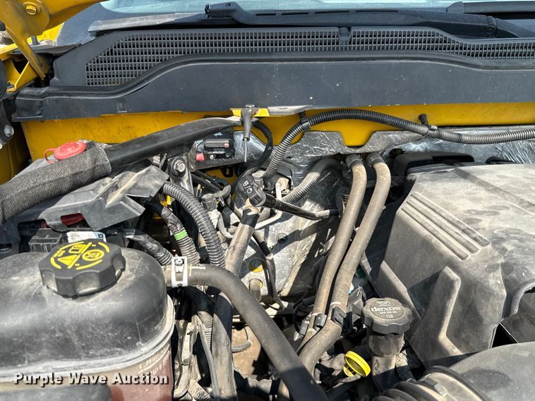 image for item EU2237 2018 Chevrolet Silverado 3500HD utility bed pickup truck