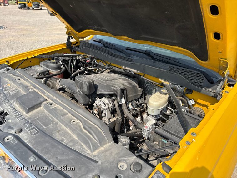 image for item EU2237 2018 Chevrolet Silverado 3500HD utility bed pickup truck