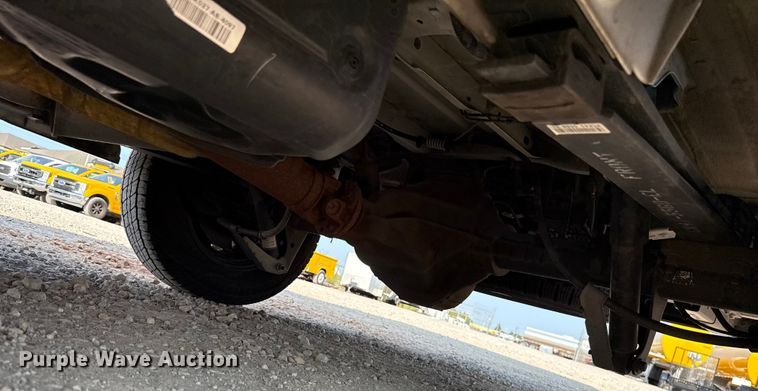 image for item EU2238 2019 Ford Transit 150 van