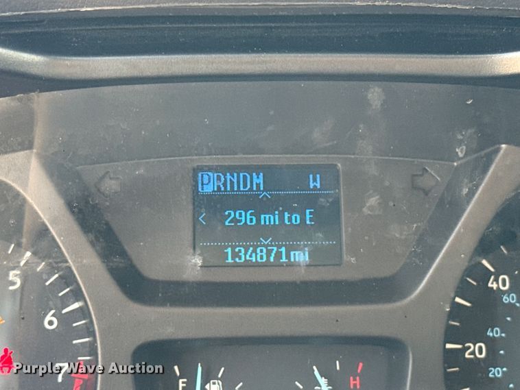 image for item EU2238 2019 Ford Transit 150 van