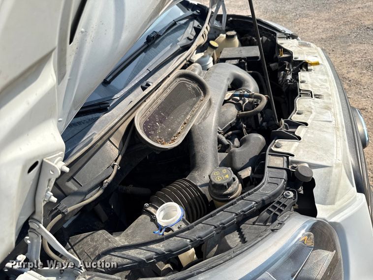 image for item EU2238 2019 Ford Transit 150 van