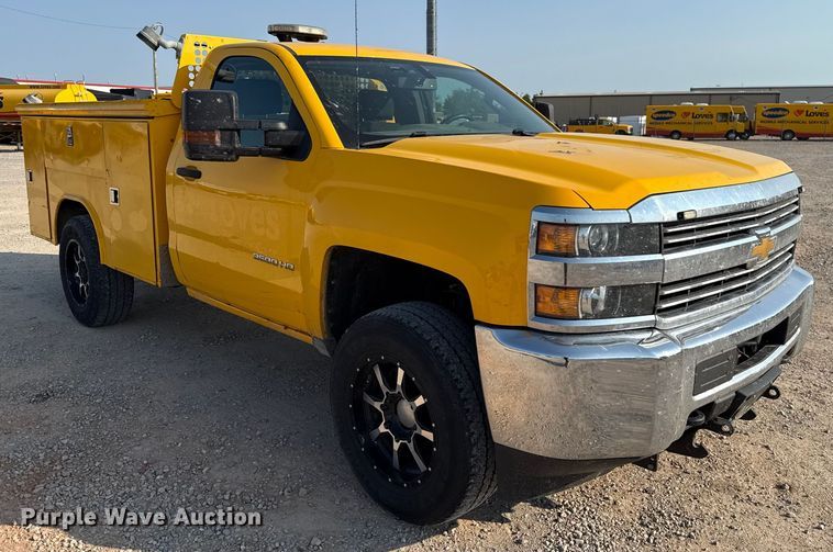 image for item EU2241 2018 Chevrolet Silverado 3500HD utility bed pickup truck
