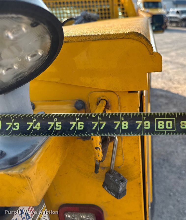 image for item EU2241 2018 Chevrolet Silverado 3500HD utility bed pickup truck