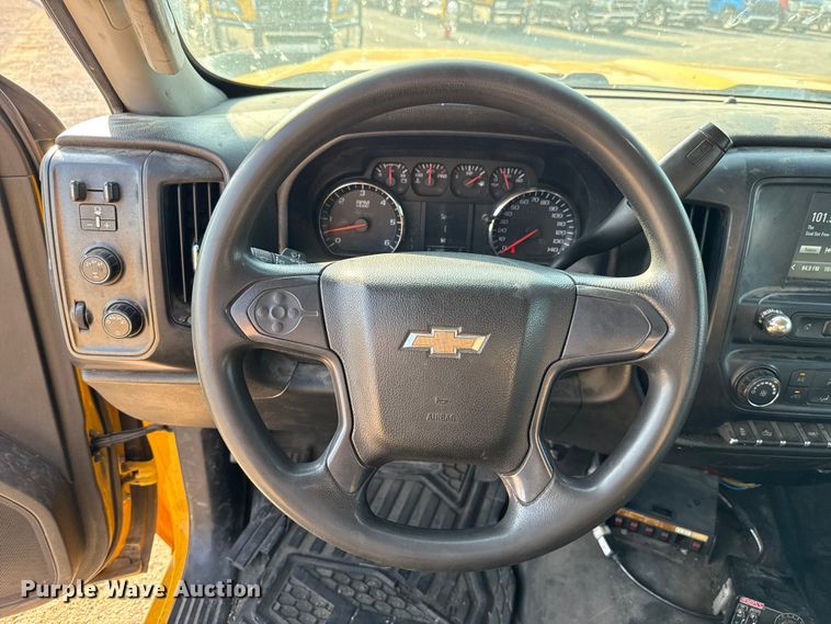 image for item EU2241 2018 Chevrolet Silverado 3500HD utility bed pickup truck