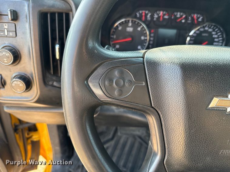 image for item EU2241 2018 Chevrolet Silverado 3500HD utility bed pickup truck