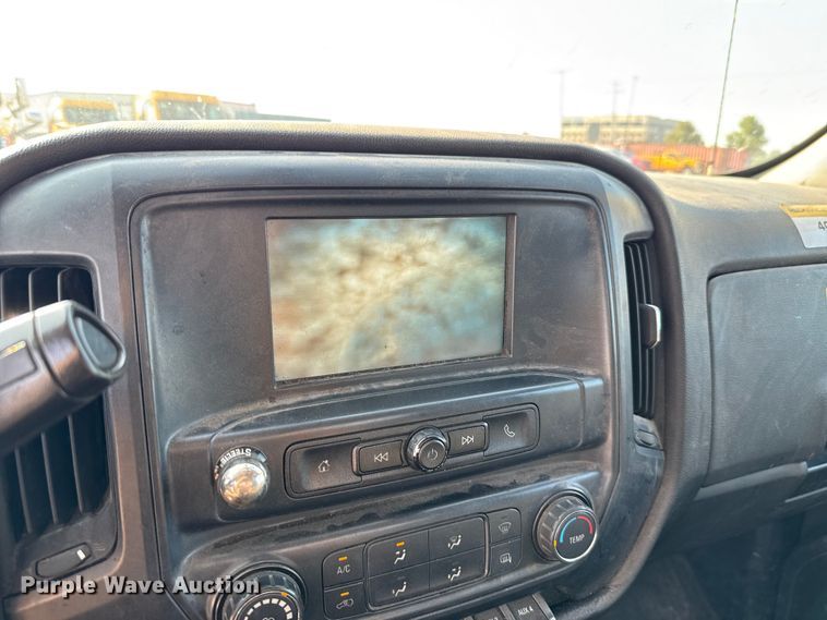 image for item EU2241 2018 Chevrolet Silverado 3500HD utility bed pickup truck