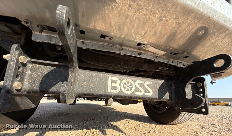 image for item EU2244 2022 Ford F350 Super Duty utility bed pickup truck