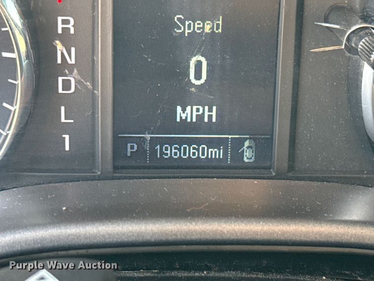 image for item EU2247 2018 Chevrolet Silverado 3500HD utility bed pickup truck