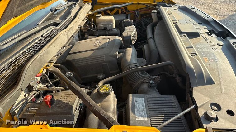 image for item EU2247 2018 Chevrolet Silverado 3500HD utility bed pickup truck