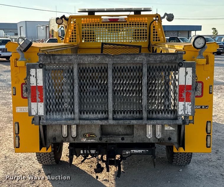 image for item EU2248 2019 Ford F350 Super Duty utility bed pickup truck