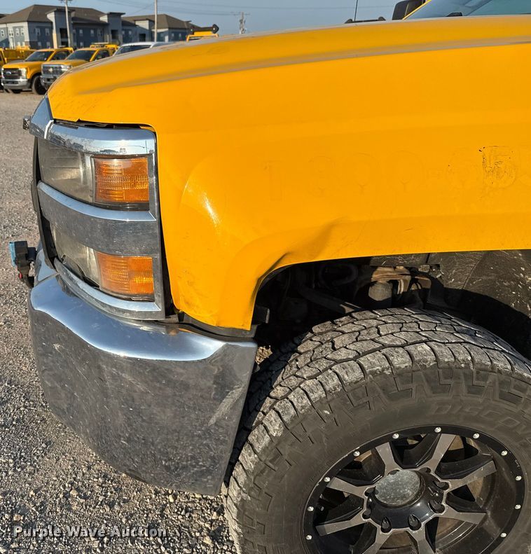 image for item EU2249 2018 Chevrolet Silverado 3500HD utility bed pickup truck