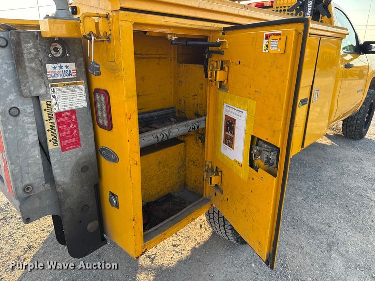 image for item EU2249 2018 Chevrolet Silverado 3500HD utility bed pickup truck