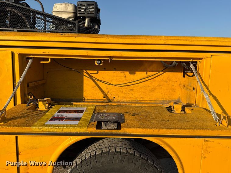 image for item EU2249 2018 Chevrolet Silverado 3500HD utility bed pickup truck