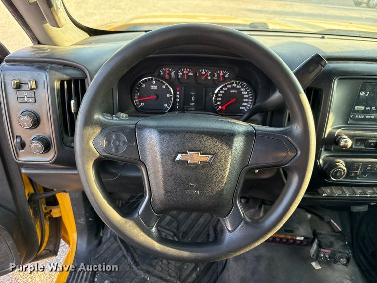 image for item EU2249 2018 Chevrolet Silverado 3500HD utility bed pickup truck