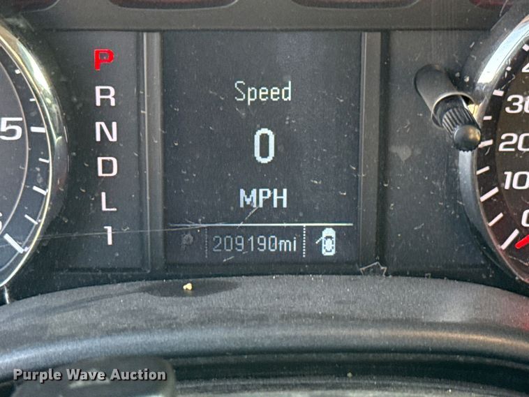 image for item EU2249 2018 Chevrolet Silverado 3500HD utility bed pickup truck