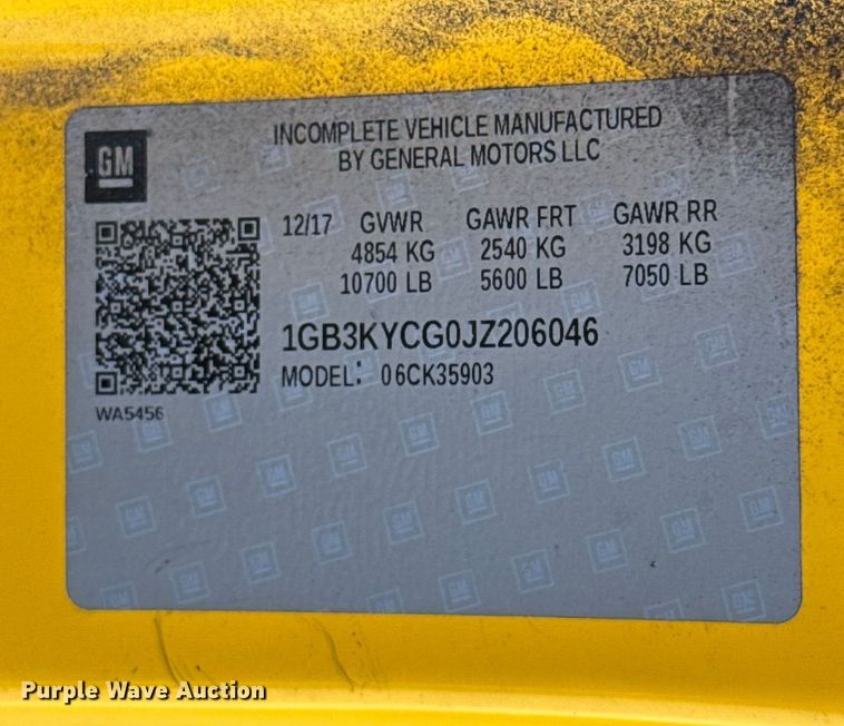 image for item EU2249 2018 Chevrolet Silverado 3500HD utility bed pickup truck