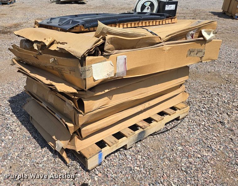 image for item EU2505 (8) grilles 