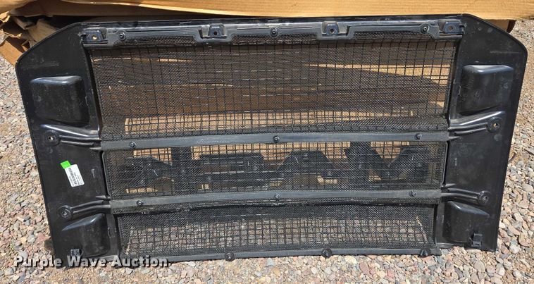 image for item EU2505 (8) grilles 