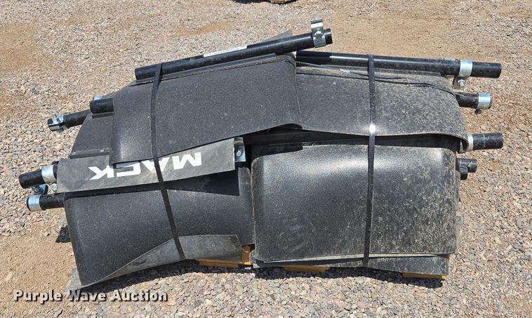 image for item EU2506 (15) mud flaps