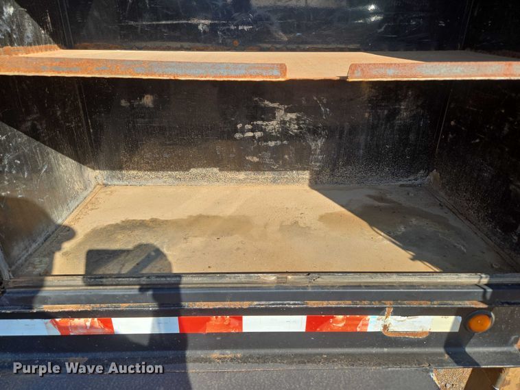 image for item EU3607 2006 Sage Oil Vac INC flatbed trailer