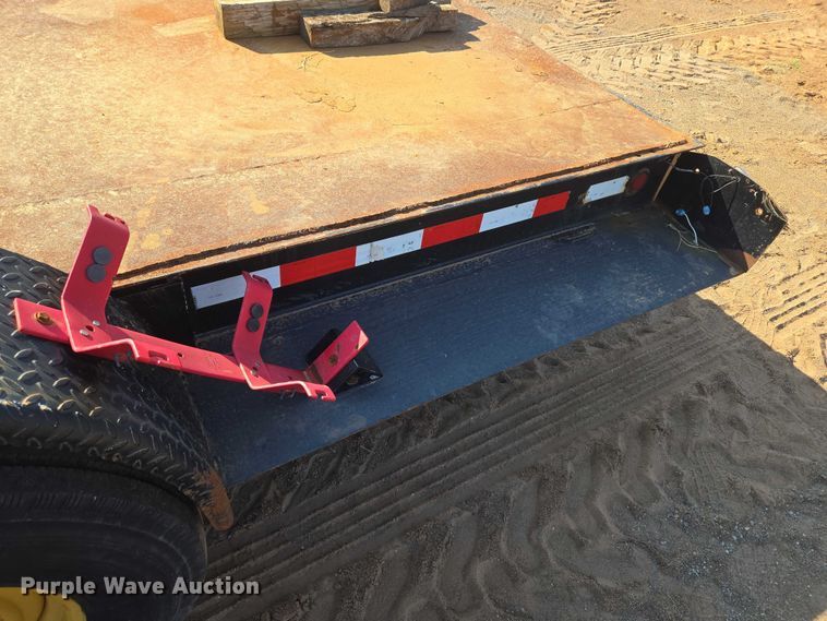 image for item EU3607 2006 Sage Oil Vac INC flatbed trailer