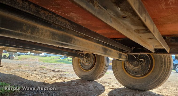 image for item EU3607 2006 Sage Oil Vac INC flatbed trailer